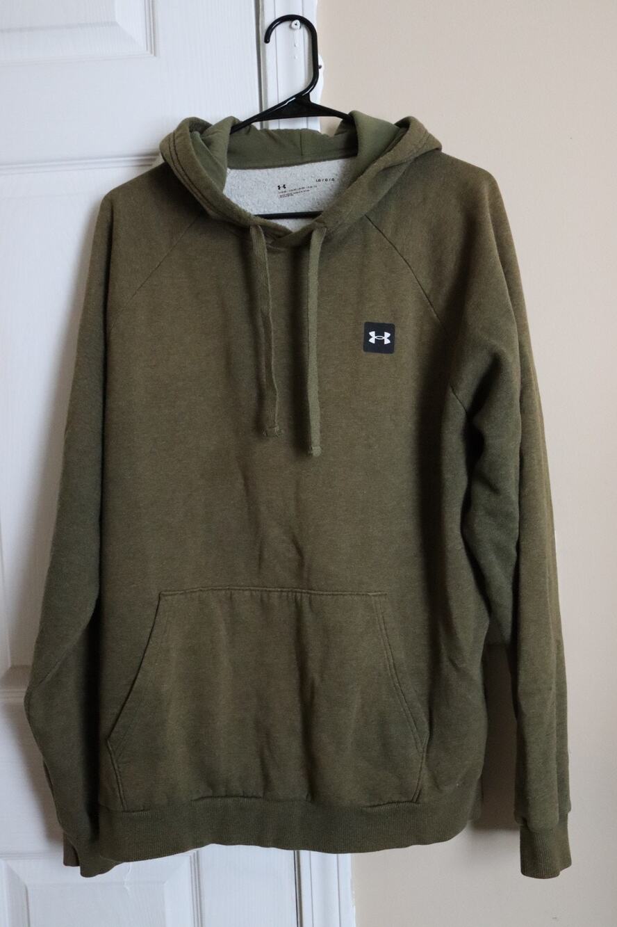 Under Armour - Loose Fit Pullover Hoodie - Olive Green - Size Large LG